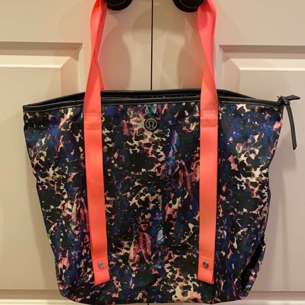 Lululemon Yoga Beach Tote